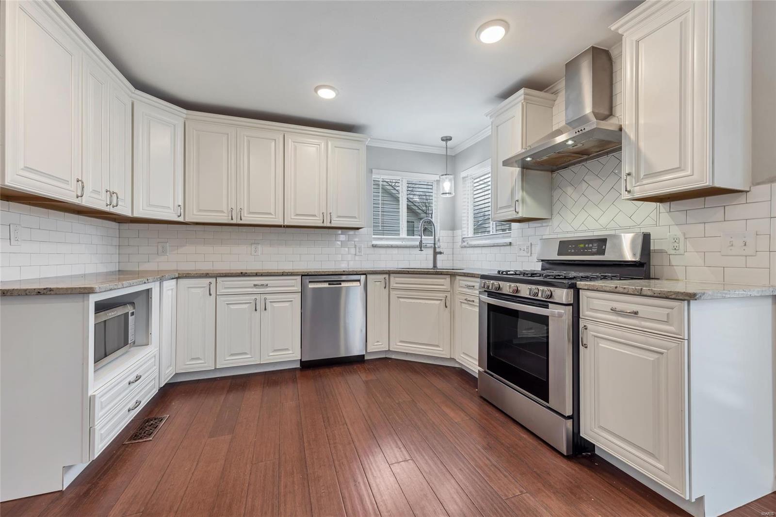 Briarwood Estates Two - Residential