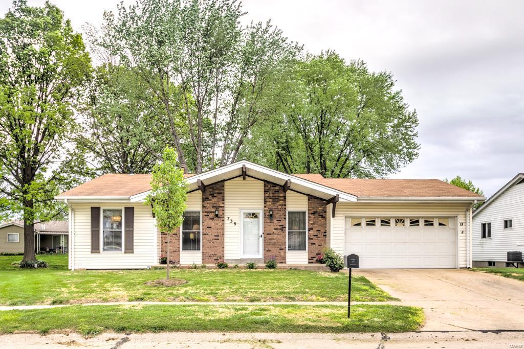 Don't miss this brick & vinyl sided ranch home located on quiet cul-de-sac. Curb appeal galore! Pride in ownership shown throughout the home and lot. Clean, open floor plan with living room, kitchen and family room. Master bedroom suite with 1/2 bath for your relaxation. 2 extra bedrooms to accent on the main floor. Partially finished basement has a wood burning Franklin stove to cuddle up to and stay snugly warm on those cold winter nights. Don't forget to check out the large 2 car garage w/opener that walks out to a large level yard w/patio great for entertaining. This home is priced to sell! Call today for your showing!!