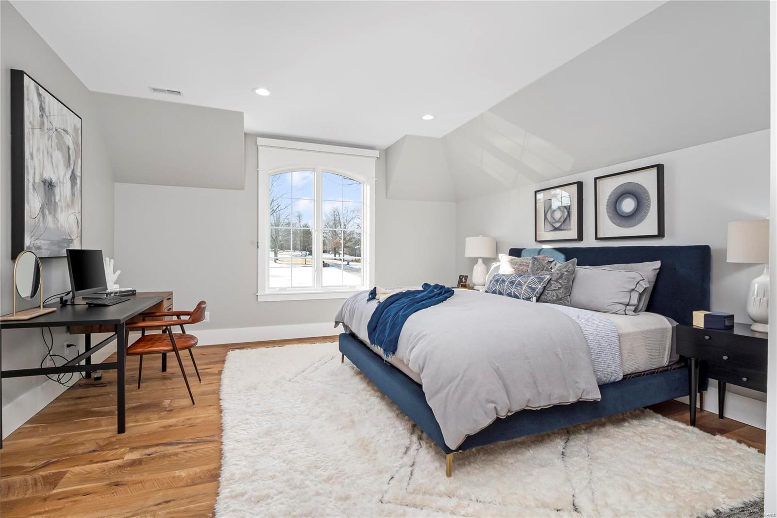 Williamsburg 3 - Residential