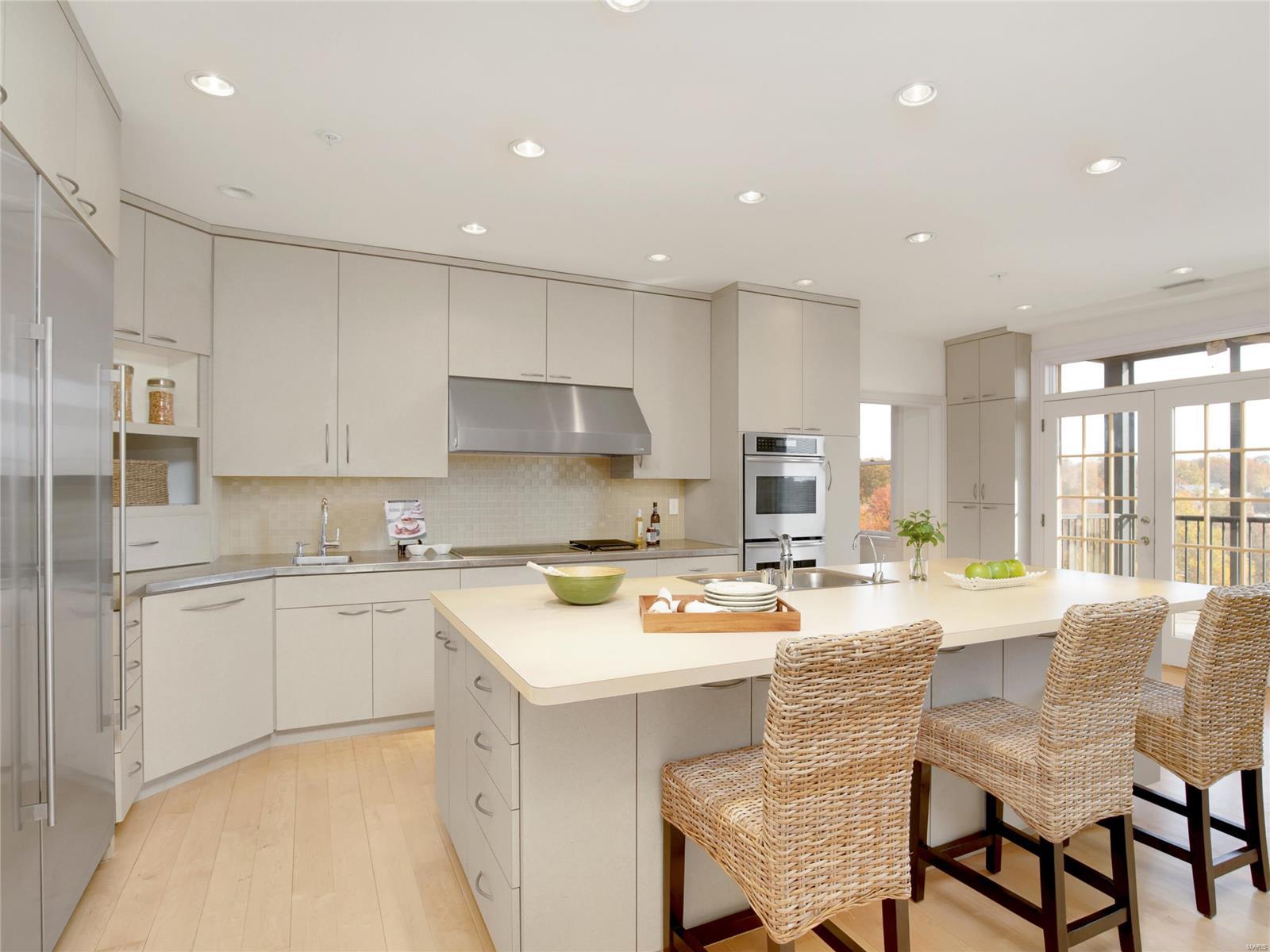 Claytonian A Condo Amd - Residential