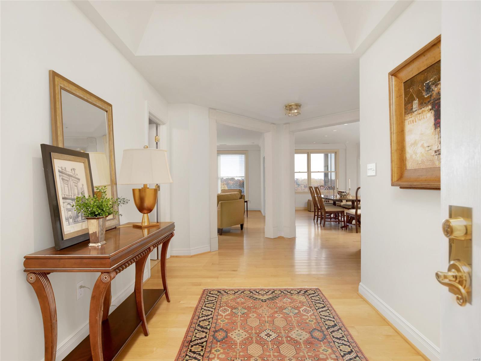 Claytonian A Condo Amd - Residential