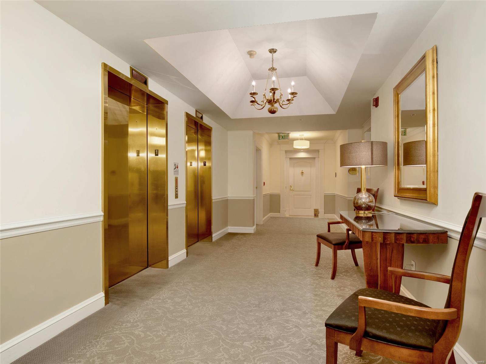 Claytonian A Condo Amd - Residential