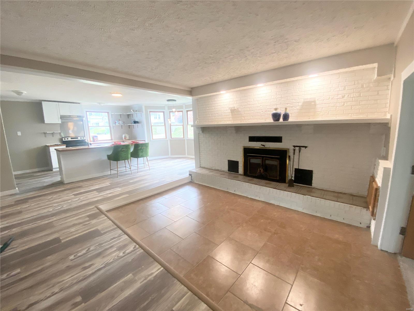 Sunset Terrace - Residential