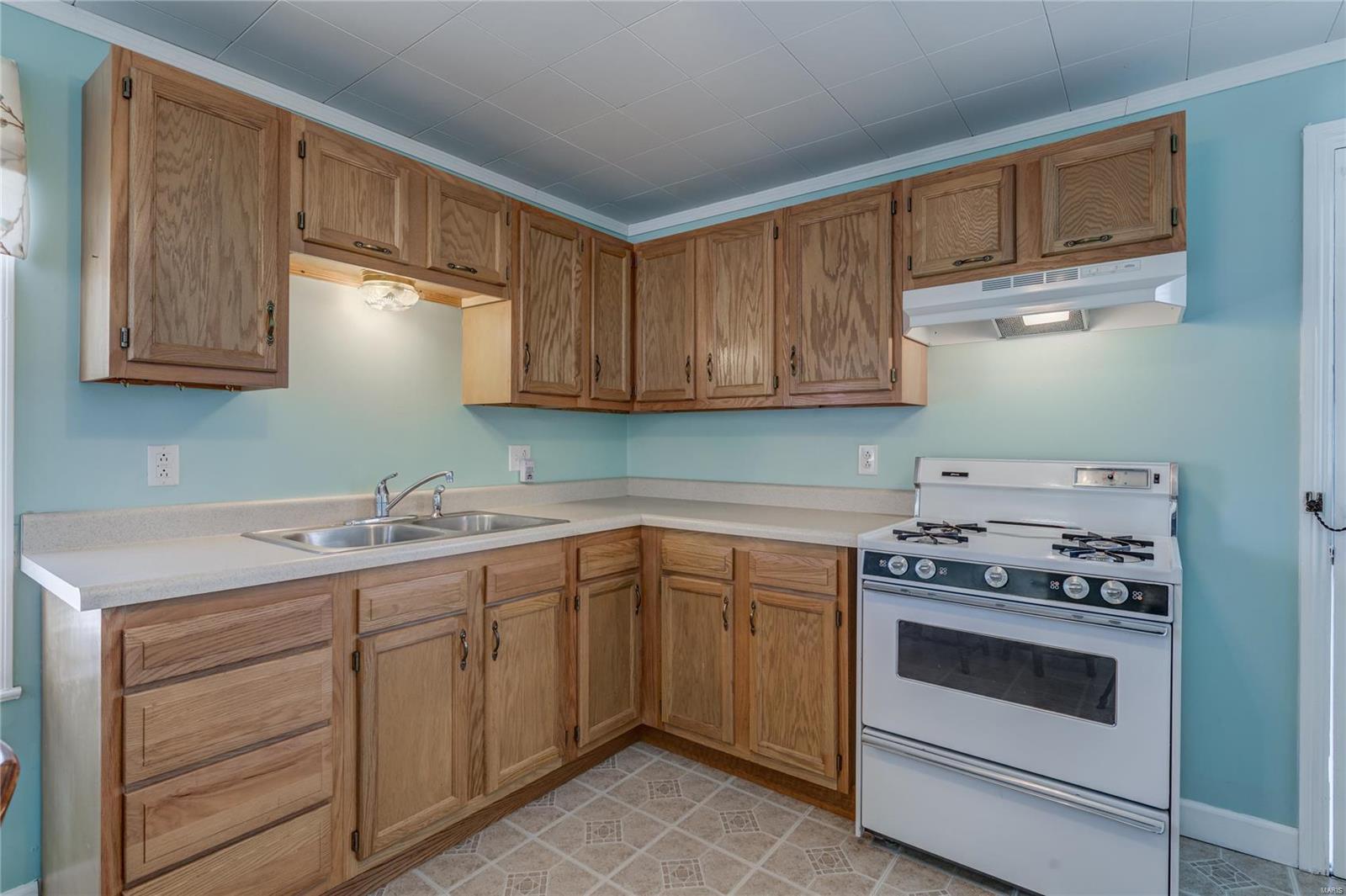 Oak Lawn Terrace - Residential