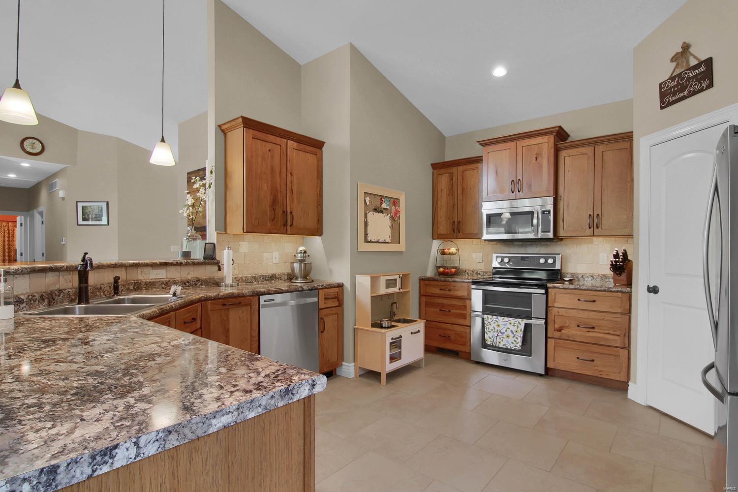 Lake Cattails III - Residential