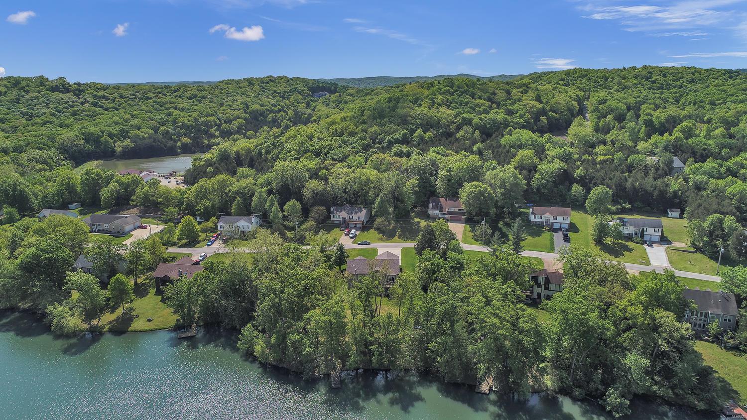 Lake Cattails III - Residential