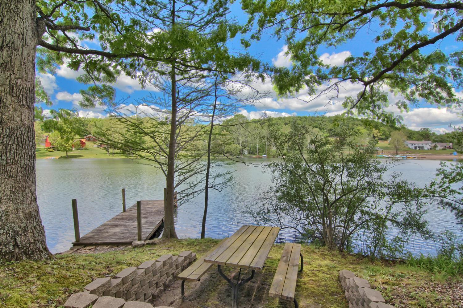 Lake Cattails III - Residential