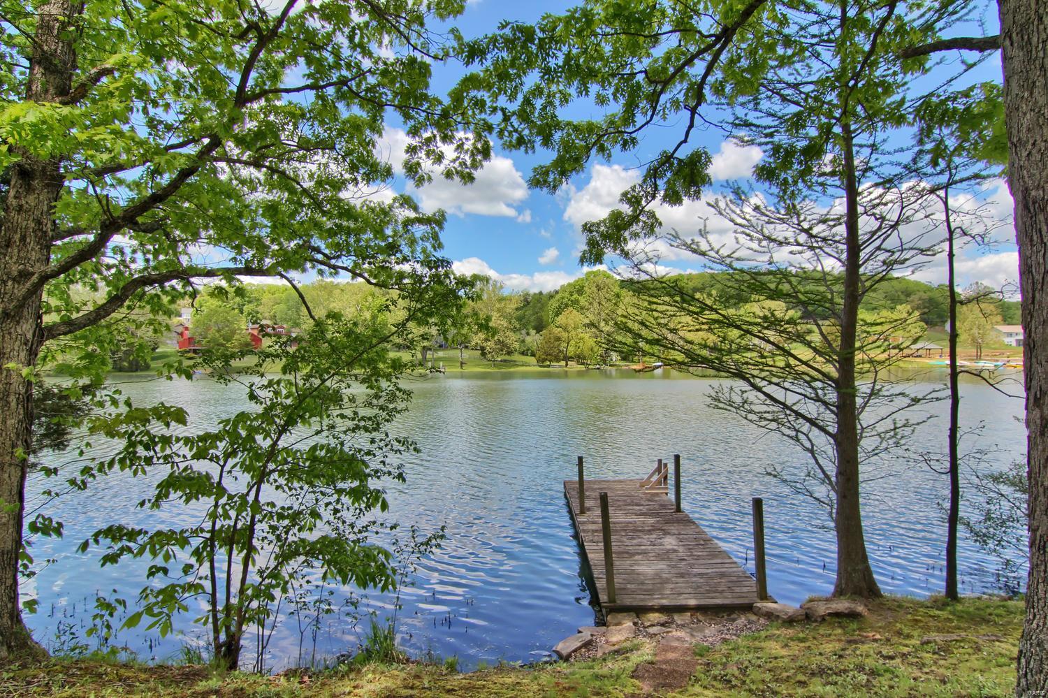 Lake Cattails III - Residential