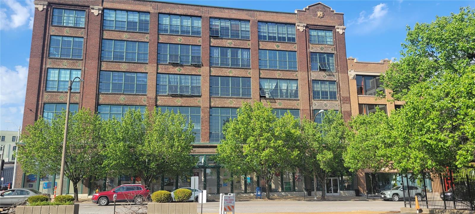 Welcome home to this 2 bedroom Loft located just minutes from the new Soccer stadium.  This bright and airy loft features lots of personal touches that make it stand out from the rest.  The open concept Living/dining/kitchen boasts soaring ceilings, enormous windows and a gas fireplace with custom reclaimed wood surround.  Both bedrooms have large walk in closets and ceiling fans. Location: Corner Location, Downtown