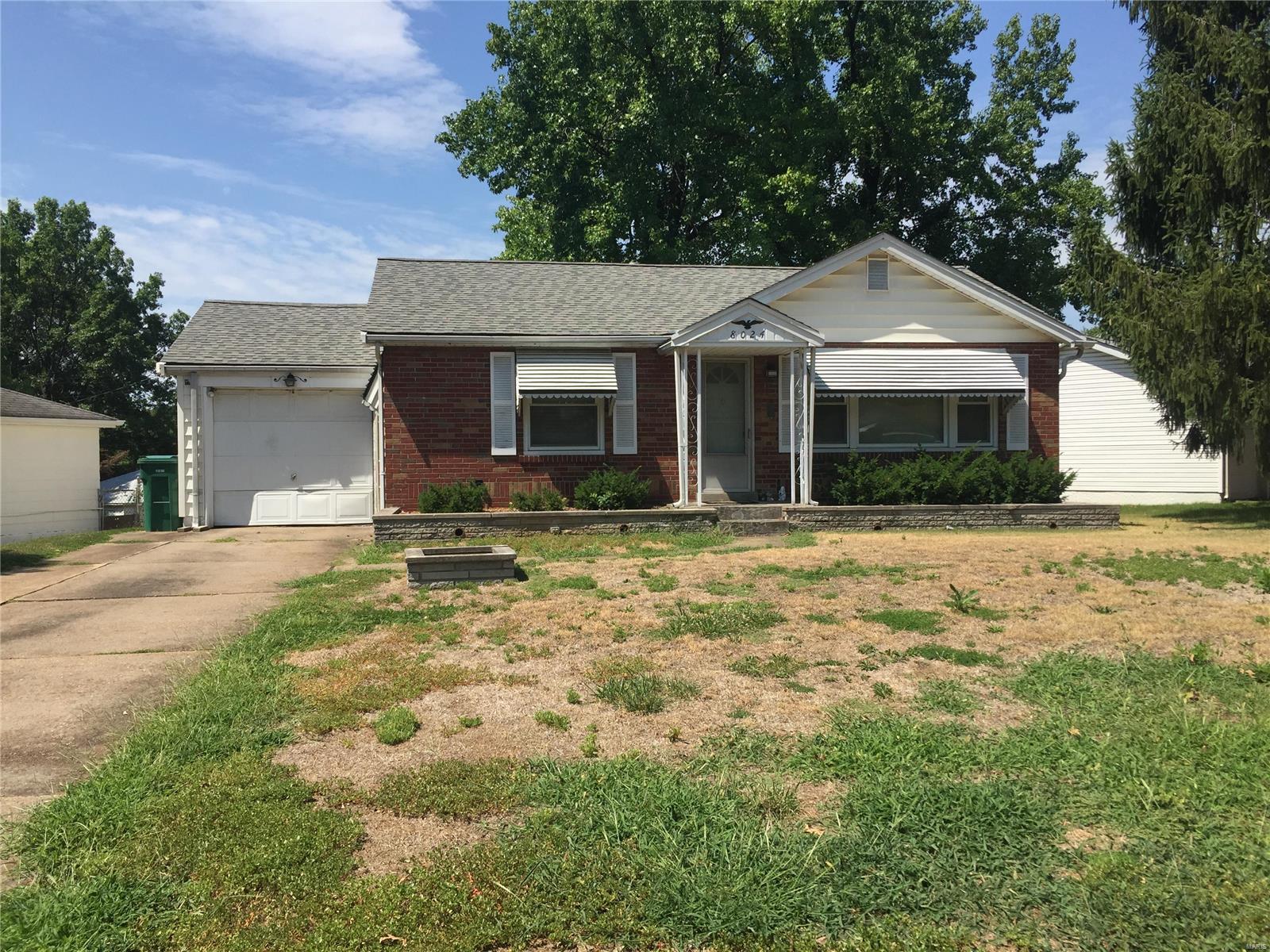 2 Bed, 1 bath, plus attached garage! Property has recently been updated with Newer Plumbing, Appliances, Fixtures, Paint, Flooring, Rent Ready and a property that will offer years of low maintenance. Great Tenant at $750.00/ Month; this property is ready to start cash-flowing from day one!. To be sold in a package of (7) homes all within short-distance of each other and all of equal or better quality with solid tenants. A great opportunity for someone to expand their portfolio with quality properties. Seller may consider, parceling out the package.
PACKAGE Consists of: 8030 Titus, 63114 - MLS# 20045573 - 8112 Titus 63114 MLS# 20045577- 2021 N. Hanley MLS# 200045558-
9946 Lanier MLS# 20045556 - 5409 Fletcher MLS# 20045546 - 2527 Switzer MLS# 20045540 - 10134 Edgefield MLS#20045507