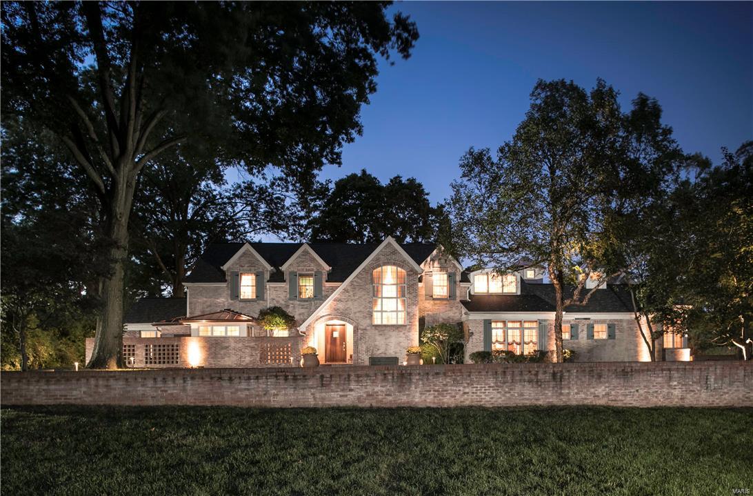 Premier location this 1.5 story home in Huntleigh Woods offers a versatile floor plan on a spectacular level 2.158 acre lot!  Two story  great room opens to a beautiful dining room with wet bar area, a family/sitting room, an outdoor patio and the open 2nd floor hallway above.  The vaulted kitchen/hearth room is complete with gorgeous granite tops, large center island, planning desk area, rear staircase leading to bonus/playroom, gathering area in the hearth room and access to the rear patio.  Main floor master suite includes a fireplace, french doors to the rear yard, a sun room/exercise room, large walk-in closet and spacious bath with custom steam shower.  Finished lower level includes rec room, 1/2 bath & wine cellar. 3 HVAC zones, new roof 9/17, 3 car side entry garage, in-ground heated saltwater pool, sprinkler system and a bonus room [52x40] above the garage add to the list of features!