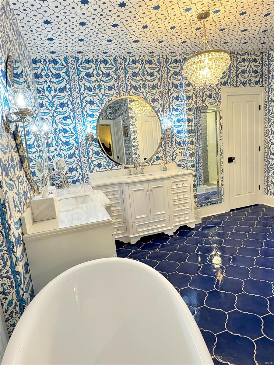 Lucinda Owens Estates - Residential
