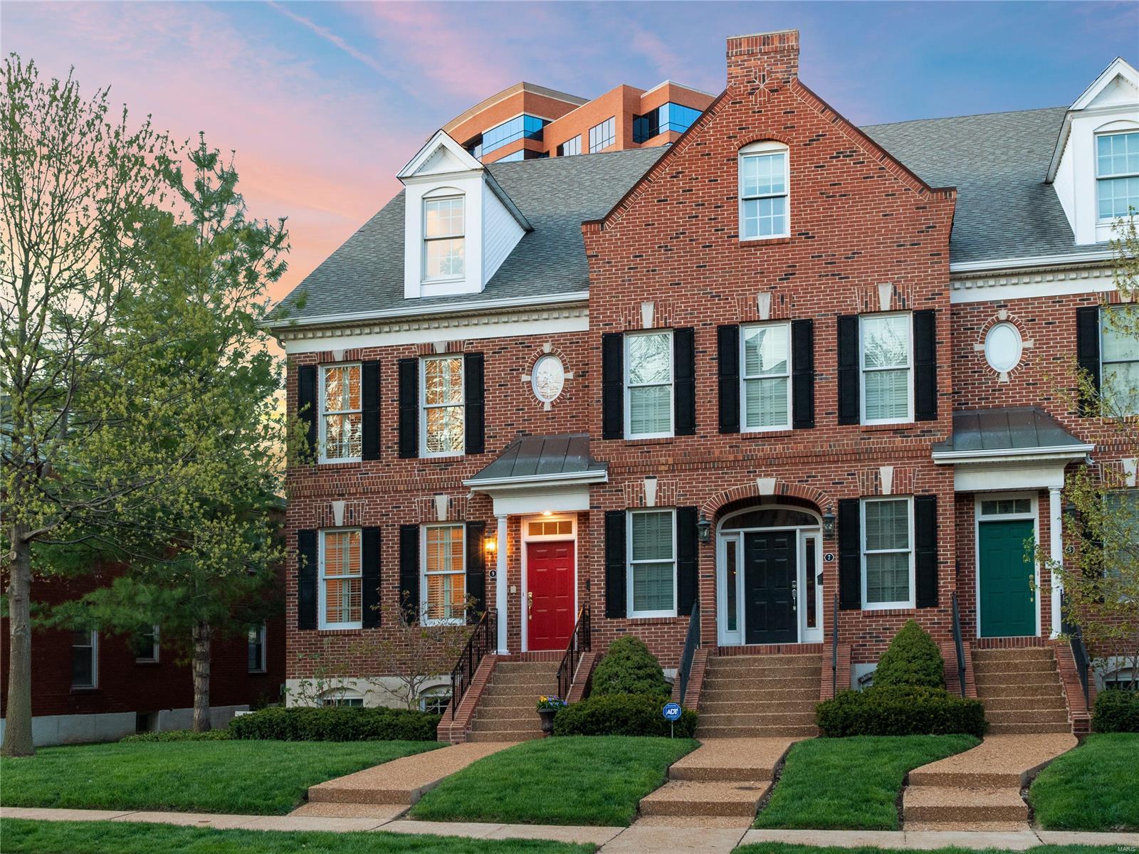 Nine Brighton Way Twnhms A - Residential
