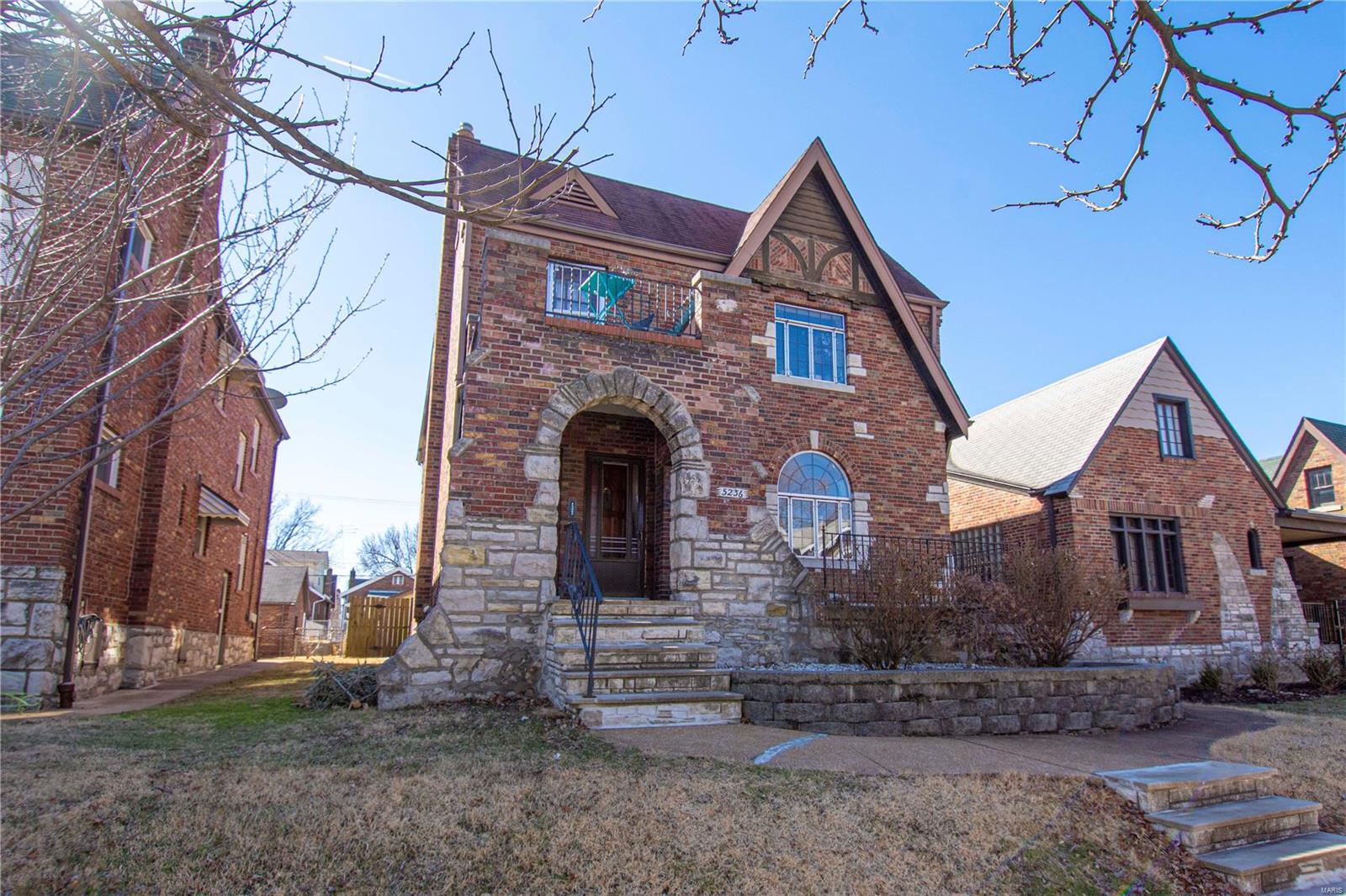 Est. 1935 - Attractive 2-family in heart of SOHA offers great earning potential. Extra large units make this ideal for an owner occupant! Or rent both units for maximum cash flow. Each flr has large LVRM & separate DNRM, 2 huge bedrooms, full bath, & hardwood flrs. Period charm includes archways, stone decorative fireplace, stained glass, indoor wooden shutters in dining rm. 2nd flr has balcony. Fenced backyard w/2 car garage. Garage currently leased to a contractor for $100/month. Storage available in basement along with washer/dryer hookups for both units. Walking distance to shops & restaurants on Macklind. Main floor is vacant. 2nd floor is leased for $875 through August. Occupancy permits are attached. All offers to be submitted by March 10th 8AM with a response time of March 10th at 5PM. Please see attached rental property verification to answer additional questions. 1st floor is available to view. 2nd flr can be viewed with accepted contract. Units are in similar condition.