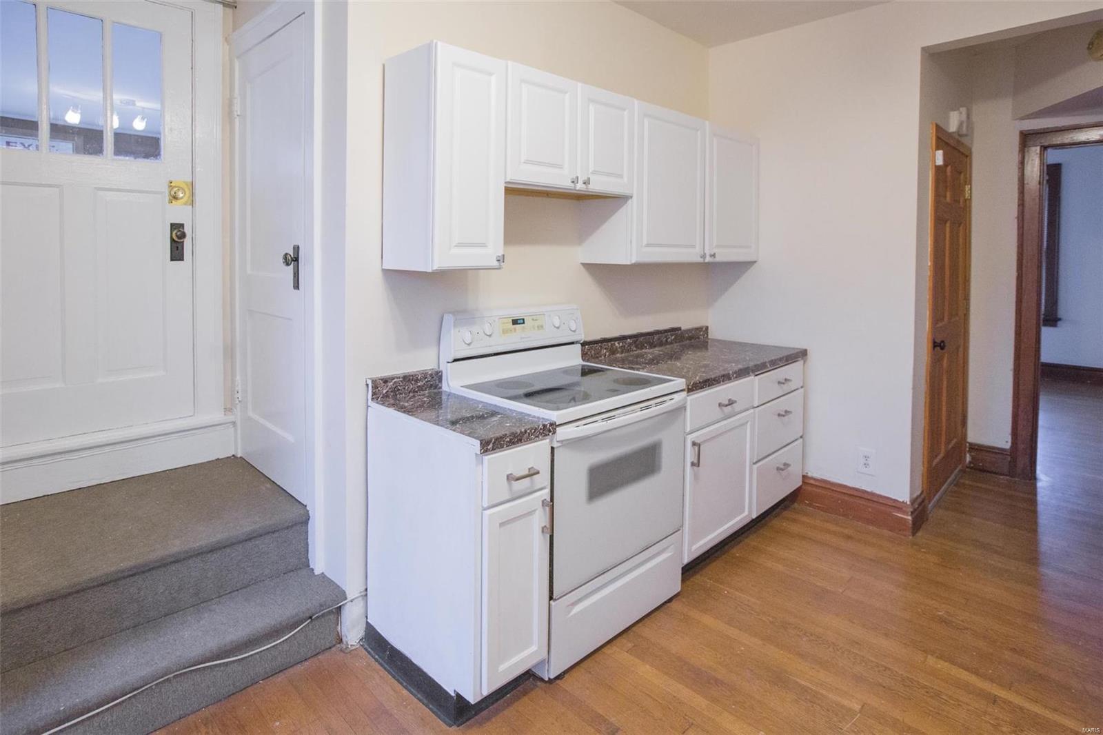 Marshall Place - Residential Lease