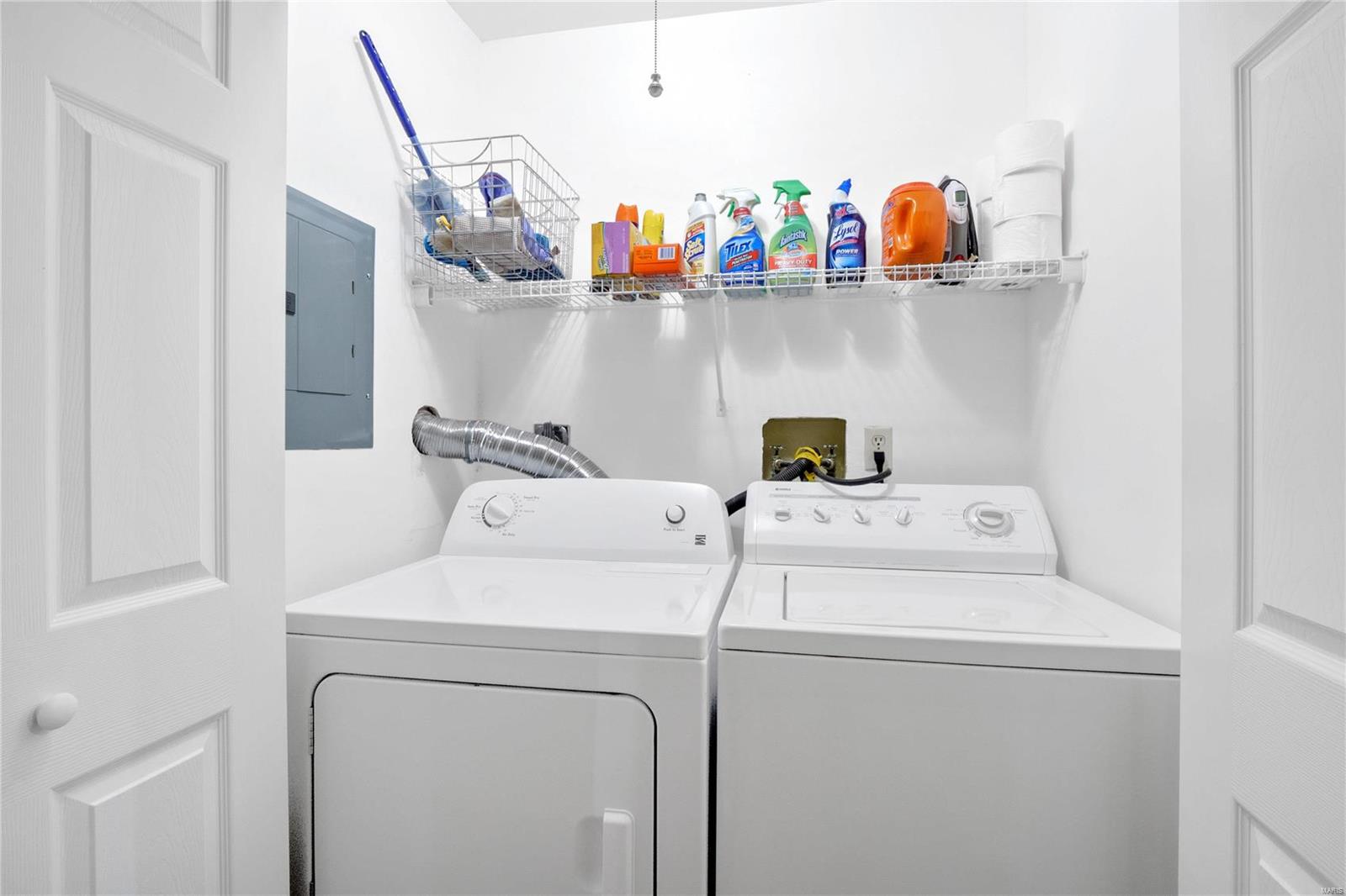 Waterman-Pershing 05 02 F - Residential