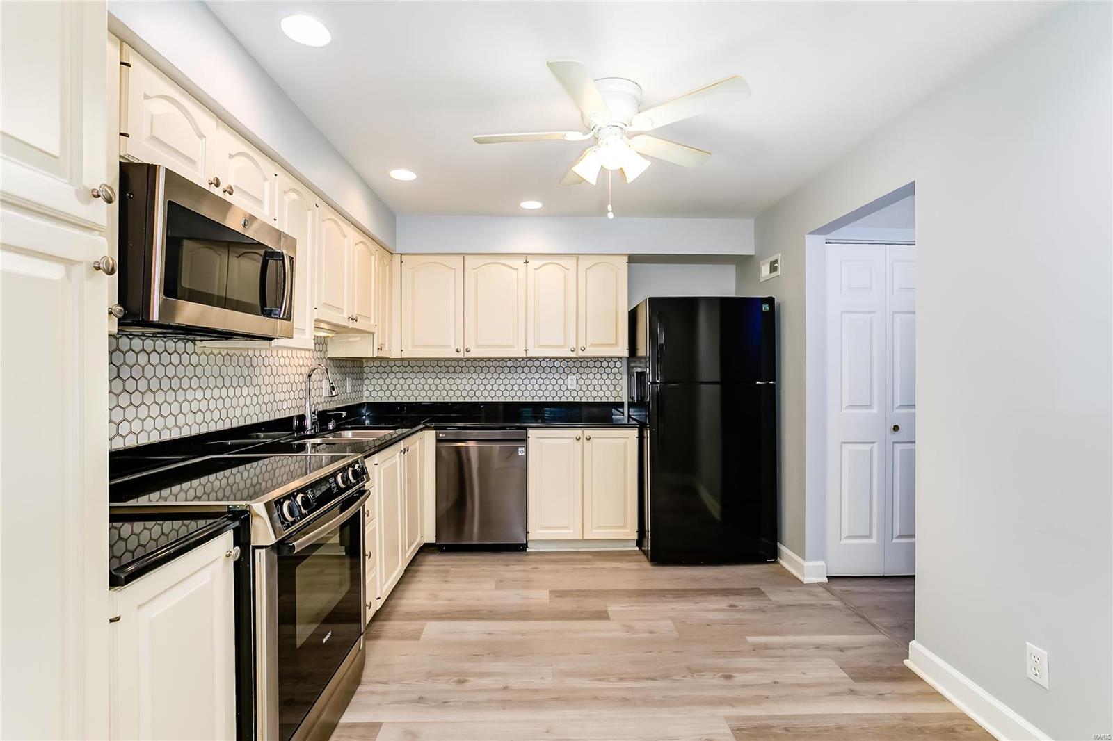 Gardens Of Broadmoor Condo 4 - Residential