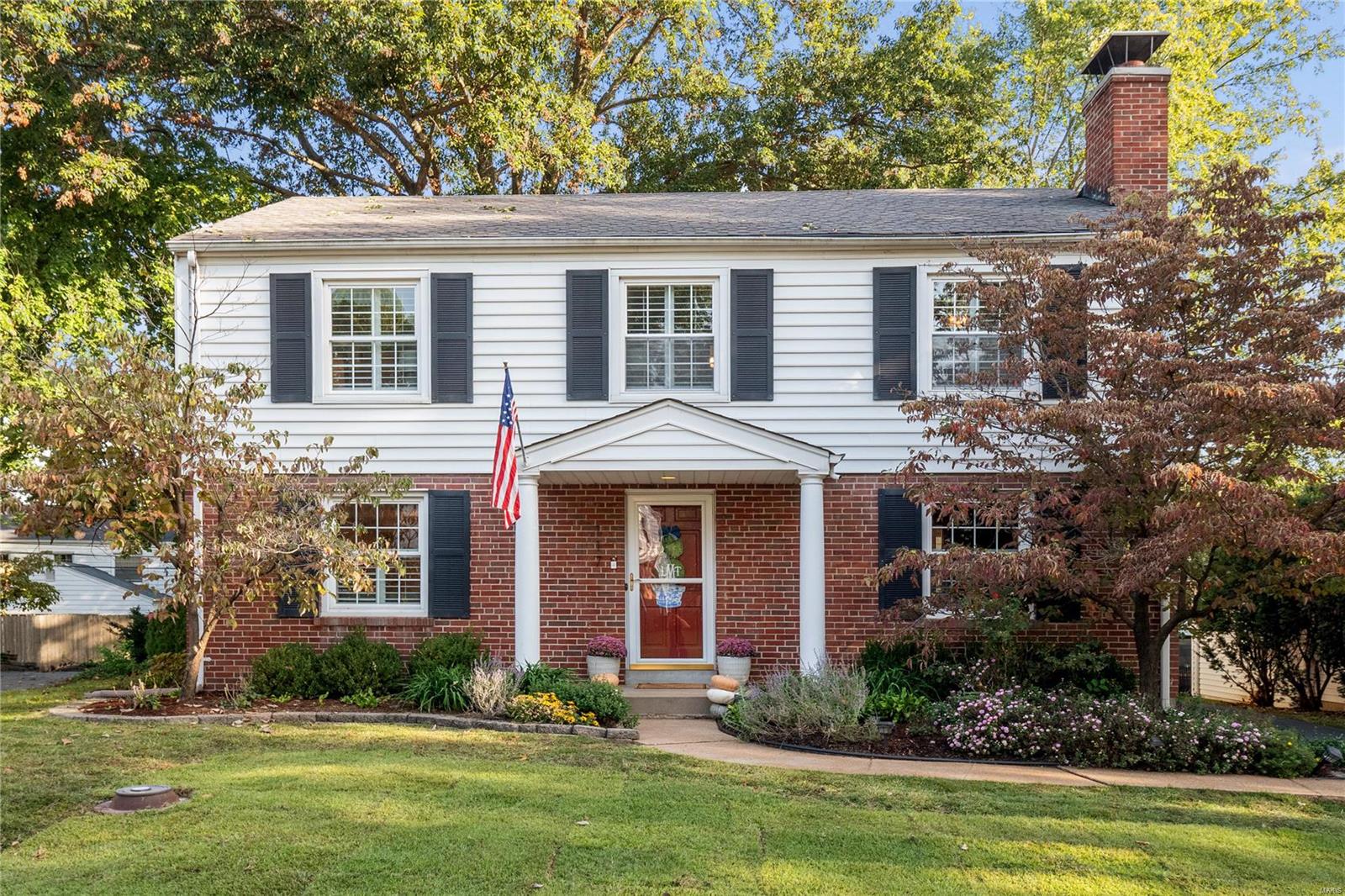 Built in 1956, 117 Heatherbrook Dr. is a classic American 2-story. This fabulous home features all the hallmarks of this era, like real hardwood floors and a lovely fireplace in the den. The kitchen has been recently remodeled and it’s an absolute show-stopper! Gorgeous cabinets, stainless steel appliances, and attention to detail at every turn. The second floor includes a spacious master suite, laundry room, two additional bedrooms, and another full bath. The lower level adds ~465 sq. ft. of finished space and brings the total living area to 2,205 sq. ft. And don’t miss this picture-perfect backyard! The driveway, patio, and grassy area make an ideal backdrop for these fall afternoons, with a place to play or just hang out with friends under the big oaks of Greenbriar Hills.