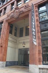 Great loft in the heart of Downtown St. Louis! This 1bd/1bath +den loft offers 1100 sq feet of updates in the Ely Walker building. The kitchen has updated GE appliances, granite counter tops, plenty of counter and cabinet space. The bedroom offers a large walk- in closet. Updated bathroom . There is also a private balcony off of the unit. One parking spot is included with unit. The building offers a rooftop deck for entertaining and grilling and there is also a community room and fitness center. Schedule a showing today! Location: Downtown