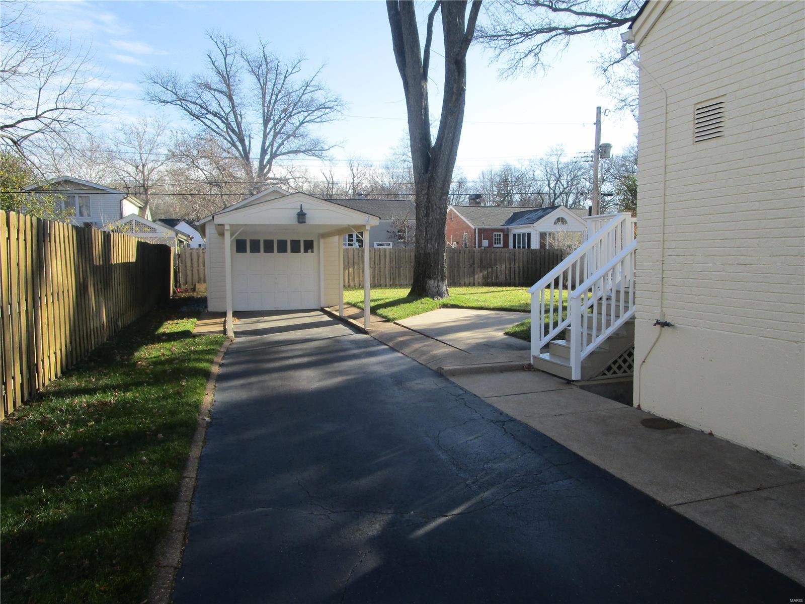 Clayton Road Park - Residential Lease