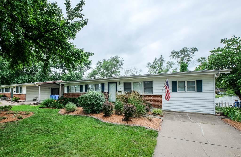 MUST SEE! This 3 bdrm, 2 full bath ranch has 1430 sq ft on main level. Wood floors and vaulted ceilings greet you when you walk in & the updated kitchen will win you over. SS appliances, granite counter-tops, custom tiled backsplash & tons of cabinets. You will also enjoy your eat in breakfast nook that is lit up with so much natural light. Divided floor plan: Bdrm #1 is large with walk in closest, #2 is large & has it's own newly updated bathroom & #3 can be used for office or a bedroom. TAKE YOUR PICK! On top of the 1430 sq ft, you have a finished LL that houses the rec room! 6 yr old High efficiency furnace/AC. Out back enjoy deck, garden space, greenhouse and above ground pool (sold as-is). All appliances in kitchen stay, gas dryer to stay. EXCLUDE TAN SHED.