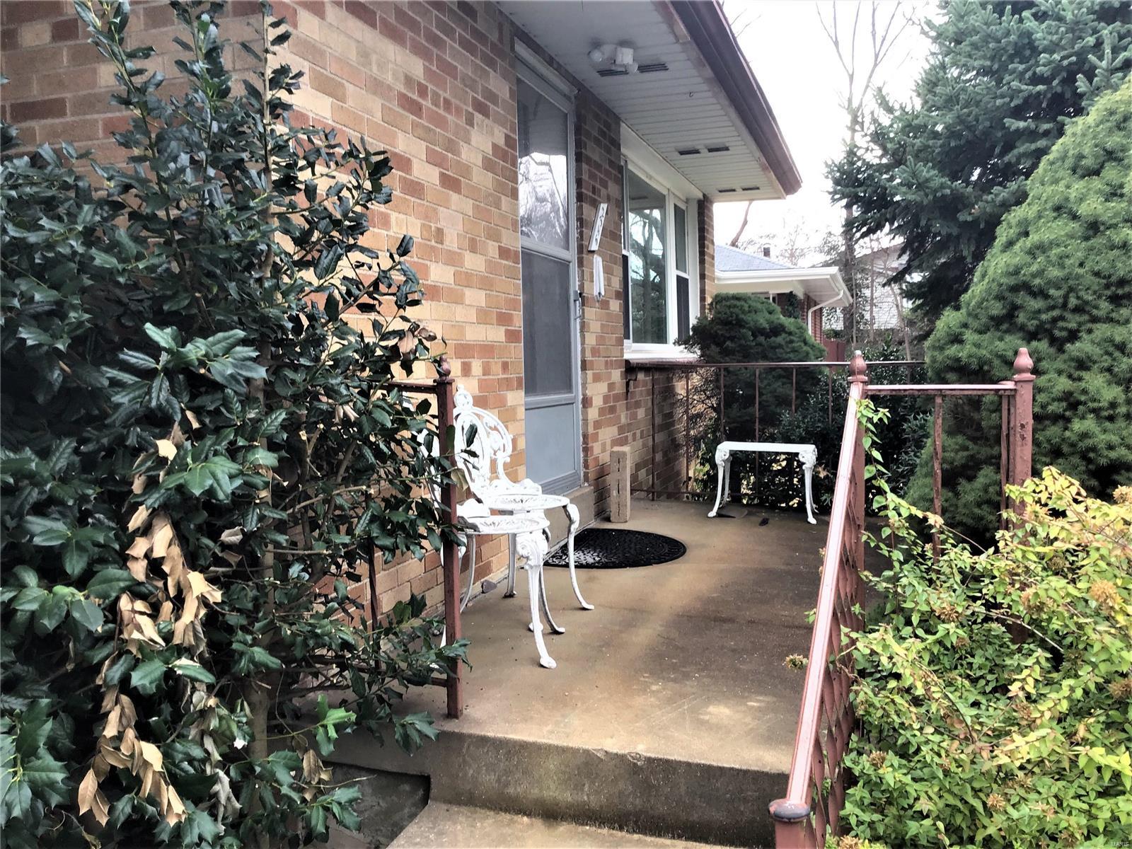 ** CHECK THIS ONE OUT! ** Great neighborhood, private dead end road setting, full brick ranch with corner turret style architecture gives character to the breakfast area and dining room, sunporch in back leads to detached 1 car garage with drive through door to alley behind, full basement complete with 2 sleeping rooms/ bonus rooms, 1/2 bath and rec room area with plenty of storage closets. Do some cosmetic updating and trim some shrubs/landscaping and make it shine again! Just a couple minutes to Tower Grove Park & I-44....Hurry to see! Being sold to settle Estate- Property is therefore being sold AS IS - WHERE IS and seller will do no repairs and/or inspections including any city required inspections/repairs. Please use Special Sales Contract and allow 48 hour response time on any offers. All items in home are being sold with the property excluding all items in the main entry closet and the walkers. Those will be taken out asap.