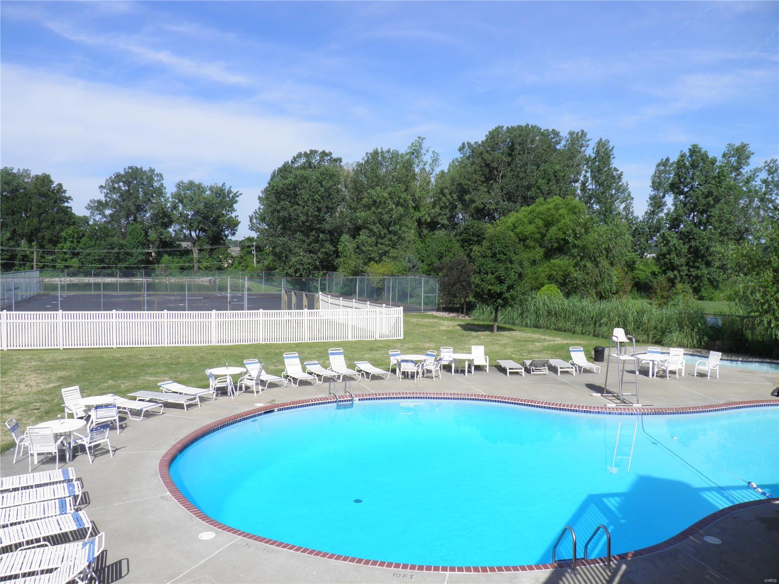 Meadow Ridge Condos - Residential Lease