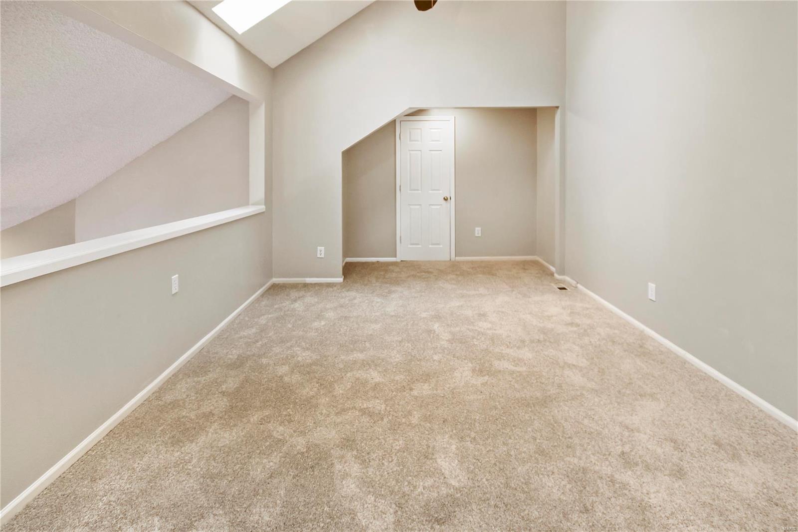 Meadow Ridge Condos - Residential Lease