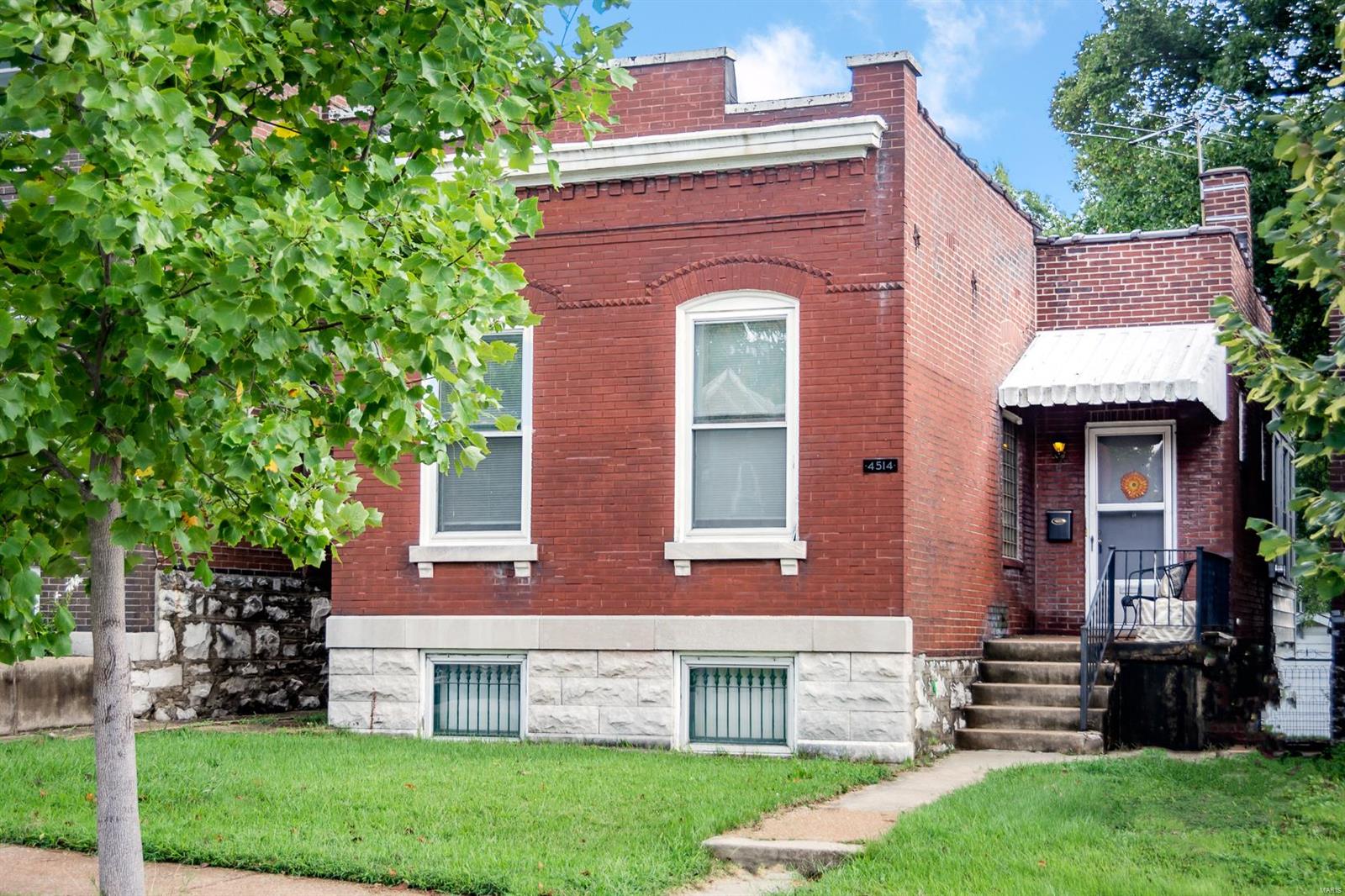 Wow what a cutie!! and right in the up and coming Dutchtown neighborhood.   While technically a 1 bedroom home, the front room of this home could be easily converted to a second bedroom, and as well, there's an indoor porch area that with space heating/cooling could also be considered additional living space! There is also a surprising amount of storage space so don't forget to peek in all the closets and basement.  A one car garage with opener and generous back yard space make this cutie a great bargain if you're looking for your next home! Lots of space to entertain inside and out and tons of system updates, so check the sellers disclosure. Roof sealed 2011, Plumbing and AC updated in 2010! And if you haven't heard about what's going on in Dutchtown, check out the downtown dutchtown website and brochure.  Buy now while this neighborhood is still up and coming, once its arrived, values are sure to soar!