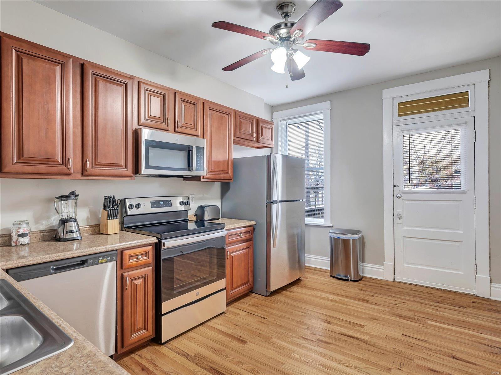 Shaws Lafayette Avenue Add - Residential Income