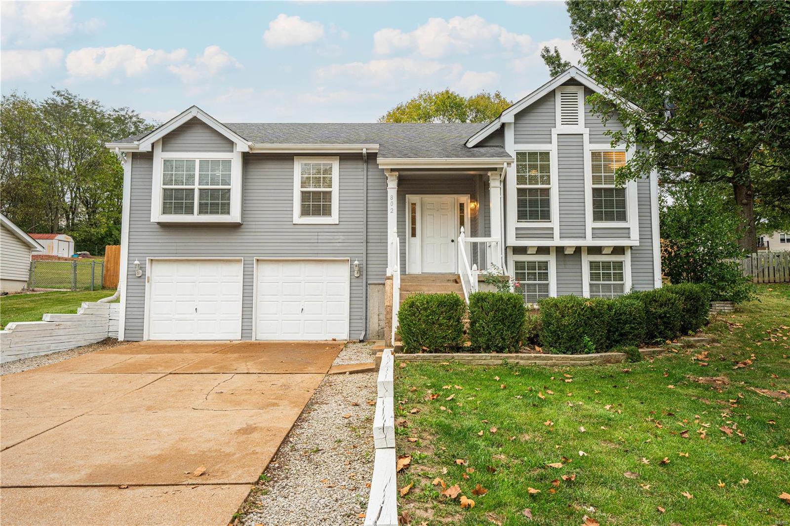 Welcome to 802 Williams Dr! This 3 bedroom 2 bath home is move in ready because it has been lovingly cared for. Open concept floor plan and boasting wood floors. Lower level rec room and laundry room. Backyard oasis complete with an above ground pool and deck.
