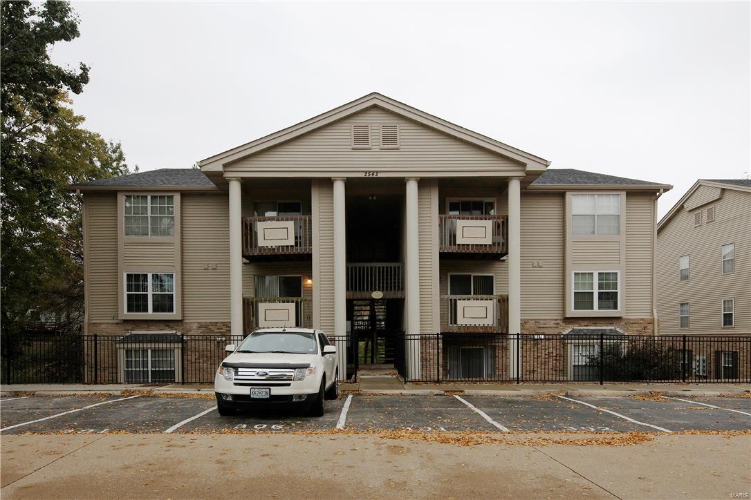 This 2 bed, 2 bath condominium has been well maintained and is move in ready. You will enjoy carefree and affordable living with this second floor condo. This unit was designed for today's sensibilities - an open floor plan with living room open to the eat-in kitchen - all working together to provide a nice open area. Step out from the living room to a covered balcony. The master suite has a large closet and full bath. Kitchen has a pantry, planning area, generous counter space and cabinetry. Ceiling fan in the dining area. One reserved parking space with additional guest parking. With a great location, you will be pleased with all this condo has to offer. Location: End Unit