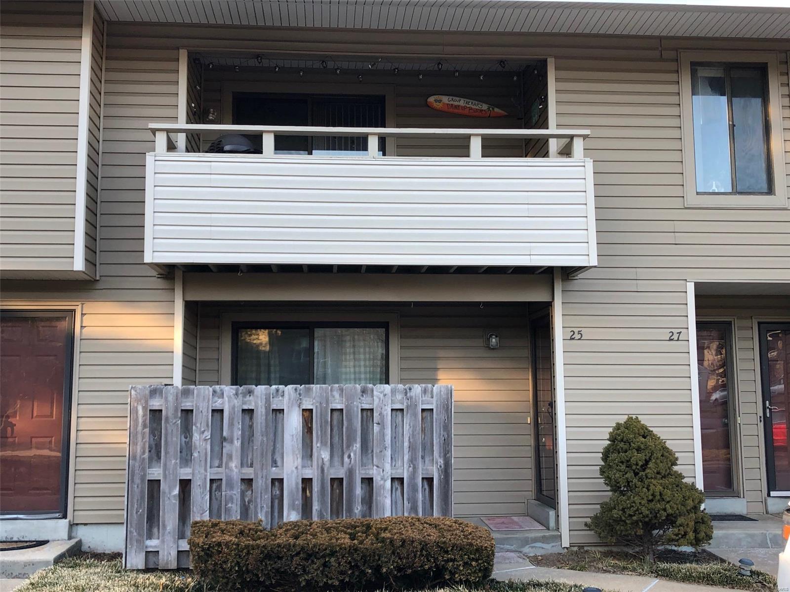 Located across from O'Fallon Civic Park, and Aquatic Center. 2 Bedroom, 2 Bath GROUND LEVEL condo, with a single car garage and a FINISHED lower level. On the main floor you will find 2 spacious bedrooms, 2 full baths, full kitchen that has stainless dishwasher, stove and a breakfast bar that leads into the living room. The large breakfast room provides access to the patio through the sliding glass door. For additional living area the lower level is a walk out and is partially finished with a family room, storage area and Laundry area (With washer/dryer)! Make your appointment today at this price in Saint Charles County, it will not last long. Location: Ground Level