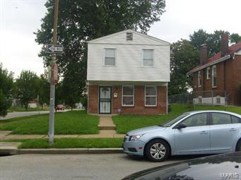 .  Seller will do no repairs and will not pay for closing.  Inspections are for Buyer's information only.   All offers must be submitted on a "Special Sale Contract" and   The contract must include the following verbiage: This Property is a possible short sale being Sold AS-IS and is subject to the lien holder approval. There is a Short Sale fee of $300 to be paid by the Buyer at the closing table.  .  This property is to be placed in an upcoming auction.  All auction properties are subject to a 5% buyer’s premium pursuant to the Event Agreement and Auction Terms & Conditions (minimums will apply). SpecialListingConditions: Possible Auction