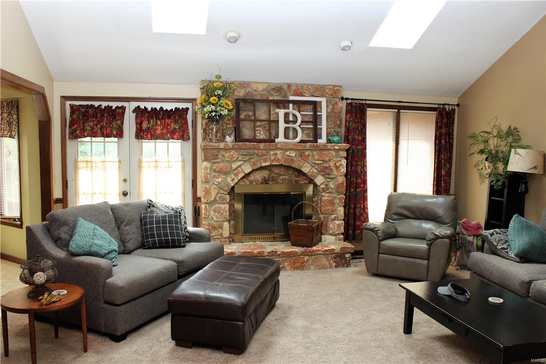 Hunters Pointe #4 - Residential