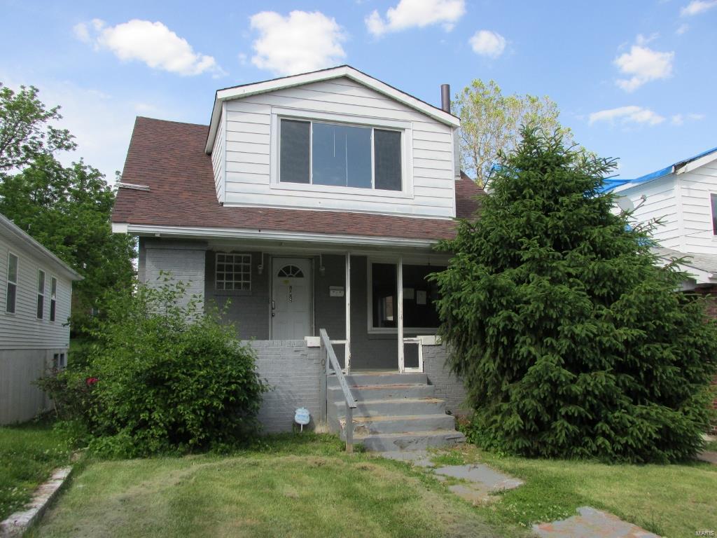 PRICE REDUCTION!!! at this new price it will sell very fast. Don't miss it. Great opportunity for investors and owner-occupants. The house has ample living space, a large 4 seasons room addition in rear, updated kitchen with ceramic floor tiles, very large bathroom on 2nd floor with 2 vanities, another bathroom in the lower level and a large wood deck. There are 3 cedar lined closets, one in basement and in each bedroom. The covered front porch has beautiful terrazzo floor. Sold As Is, the seller will not do any repairs and will not activate any utilities. The buyers are strongly advised to have the property inspected before submitting an offer. Property is being sold via online auction. Buyer will pay a $299 Technology Fee and Buyer’s Premium to Hubzu at closing. 
Listing Broker and Seller assume no responsibility and make no guarantees, representations, warranties (express, implied or otherwise) as to the availability or accuracy of information contained in this report. SpecialListingConditions: Foreclosure