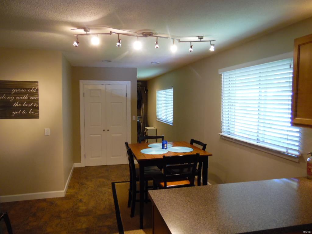 Crecelius Meadows Tara Hills - Residential