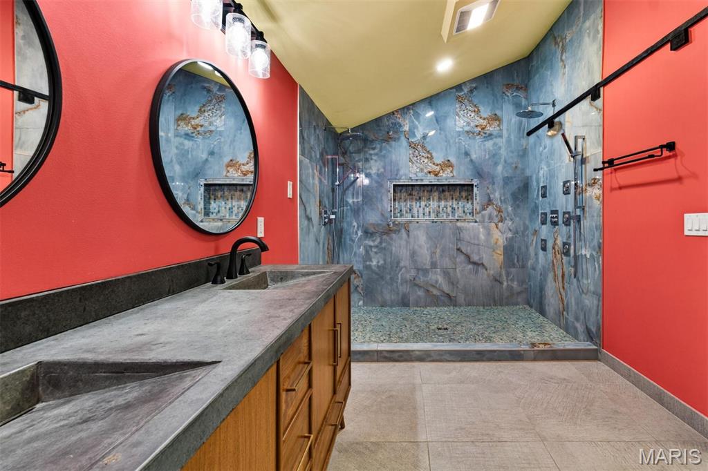 Forest Park Southeast - Residential