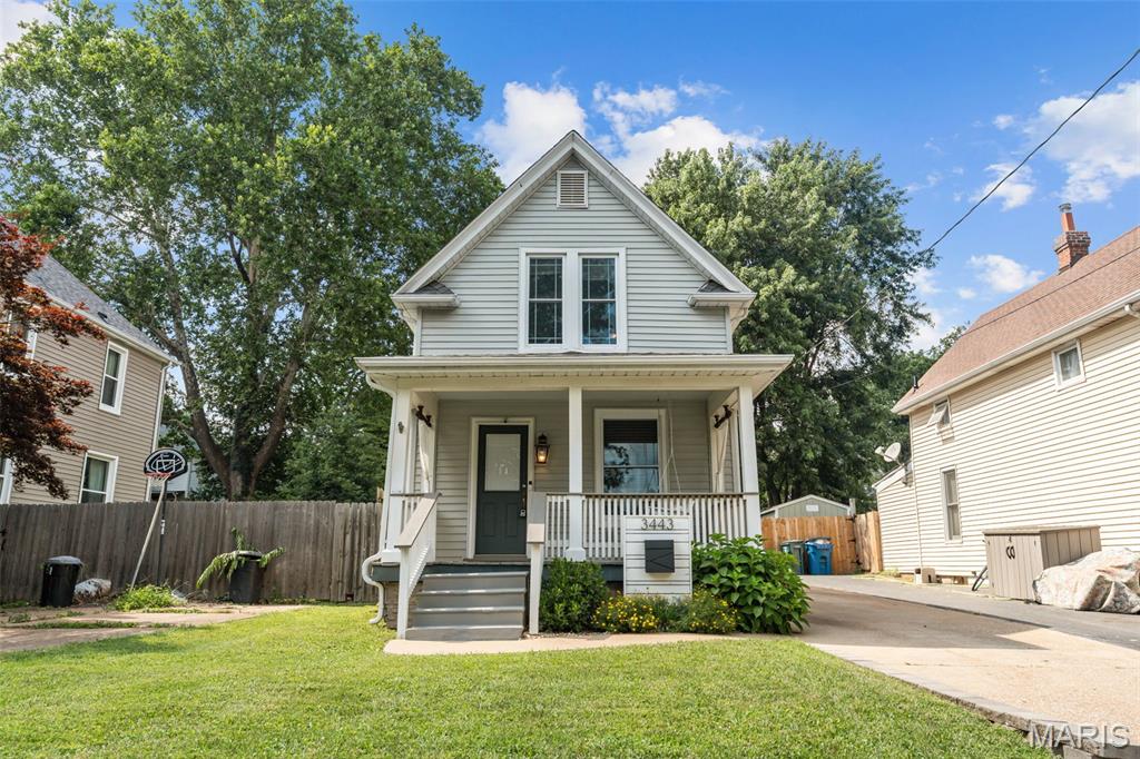 Welcome to 3443 Commonwealth Ave, a beautifully designed home, in the heart of Maplewood. It perfectly balances modern convenience with thoughtful details, creating an ideal space for daily living and entertaining. 

The home offers three spacious bedrooms and three full bathrooms, including a standout primary suite, and a second-story deck right outside the bedroom. Practicality is a priority here, with main-floor laundry room and an oversized garage and driveway that offers ample storage and parking. 

Situated just moments from shopping, renowned restaurants, and the unique character of downtown Maplewood, this location puts the best of the community at your doorstep. Additionally, quick access to Hwys 44, 40, and 170, keeps you connected to the entire St. Louis region. Discover the perfect blend of style and accessibility in this exceptional Maplewood home.