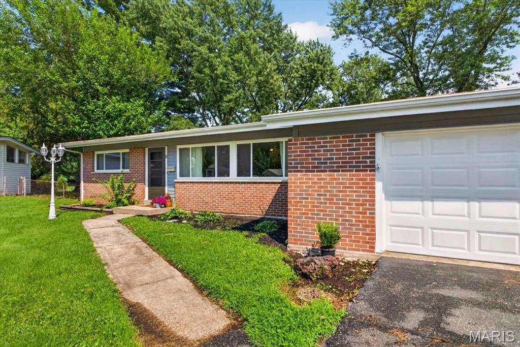 Paddock Hills 10 - Residential