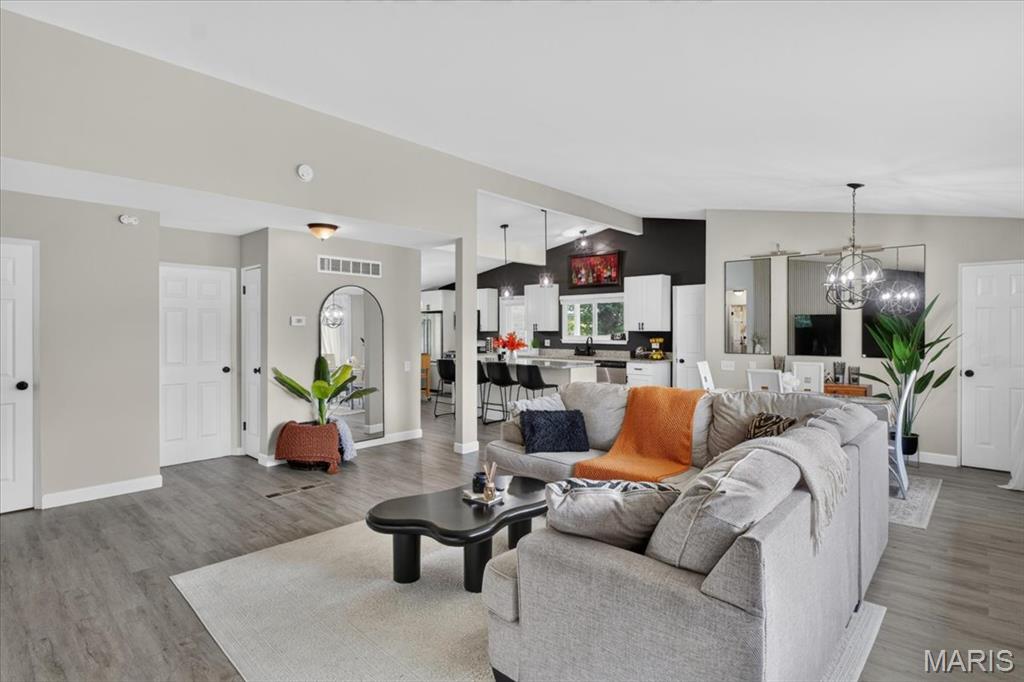 Paddock Hills 10 - Residential
