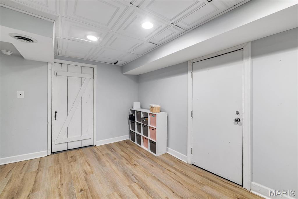 Lexington Square - Residential