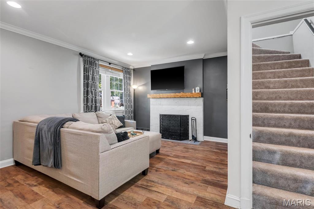 Lexington Square - Residential
