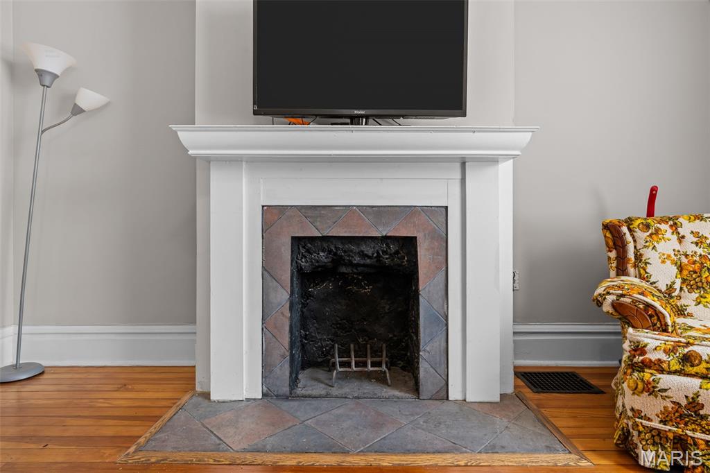 Beethoven Heights Add - Residential Lease