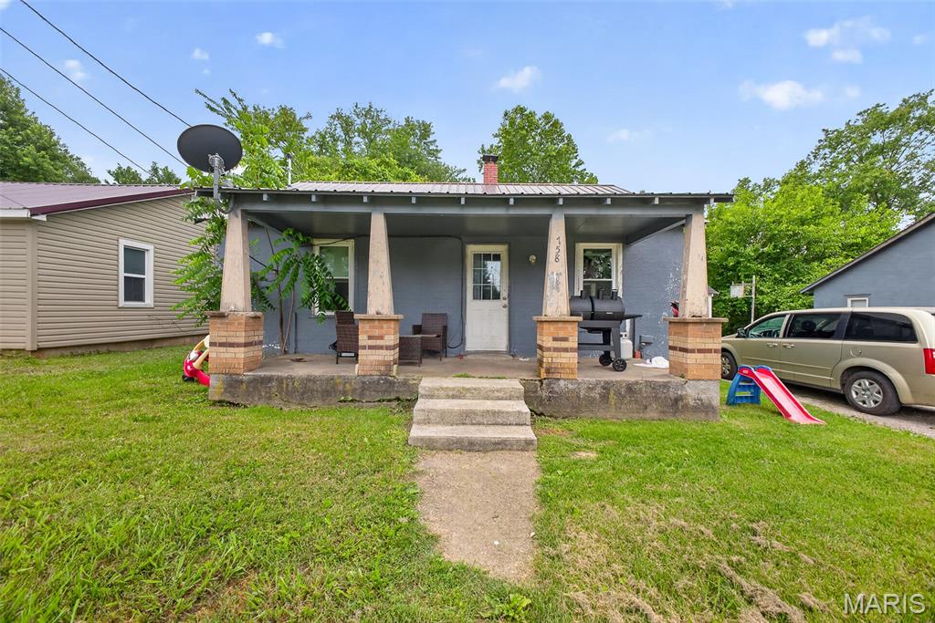 Excellent investment opportunity! This unique property features two separate homes being sold together as one package. Each home offers 2 bedrooms, 1 bathroom, durable metal roofing, energy-efficient windows, central heat and air, and other updates.  Both properties are currently occupied by long-term tenants, providing immediate rental income for investors seeking a turnkey opportunity.  Whether you're looking to expand your investment portfolio or own multiple income-producing properties in one purchase, this package presents a rare opportunity. Both homes must be purchased together and will not be sold separately.
Don't miss your chance to own two income-producing properties with established tenants already in place!