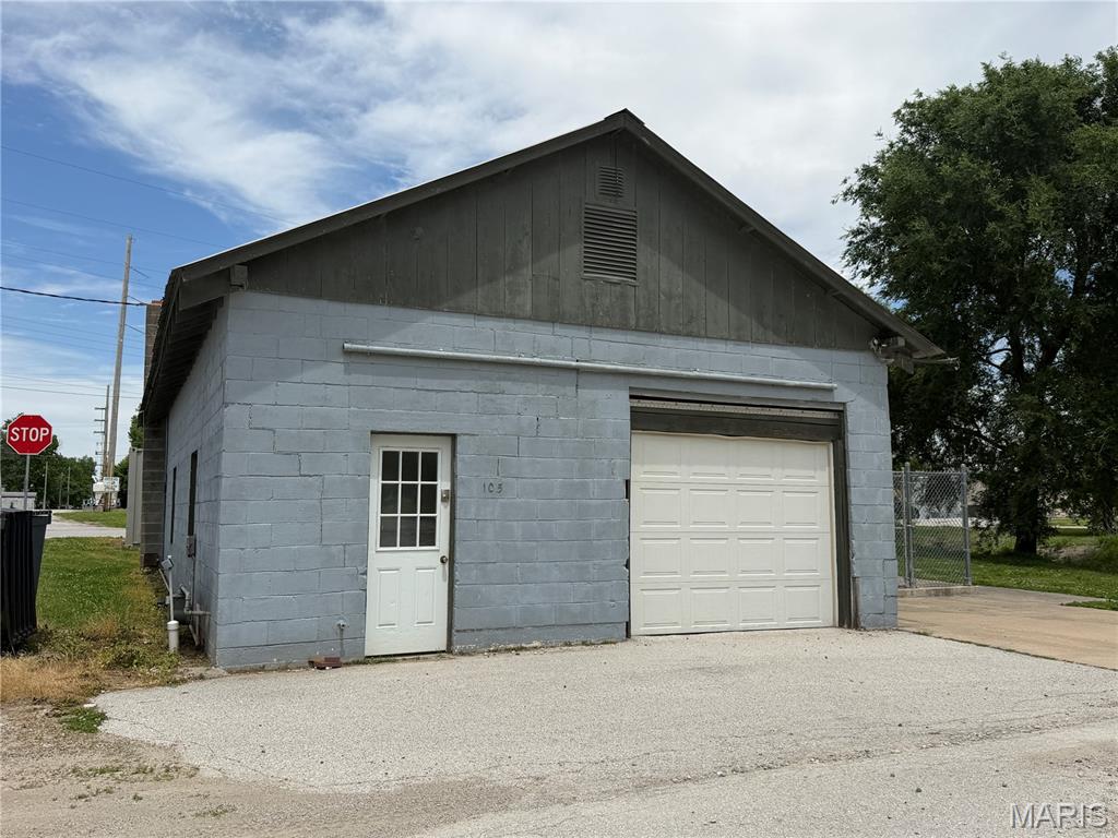 NA - Commercial Sale