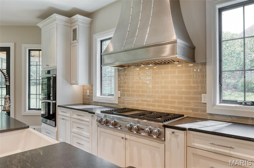 Thornhill Estates - Residential