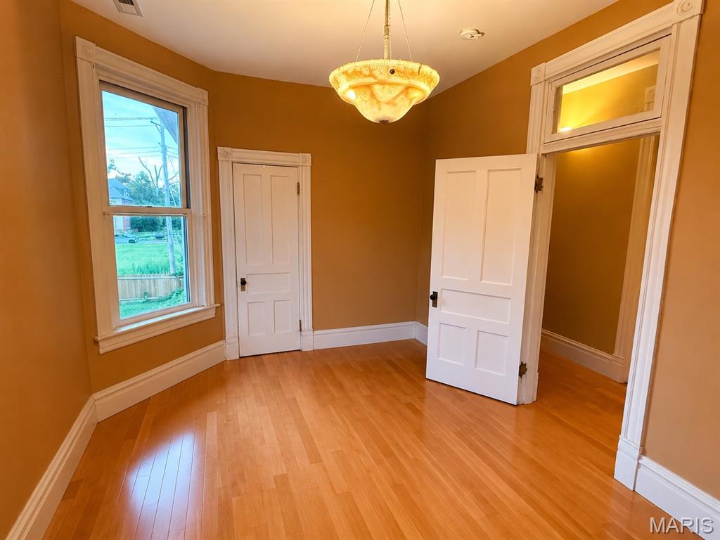 Raymond Place Add - Residential