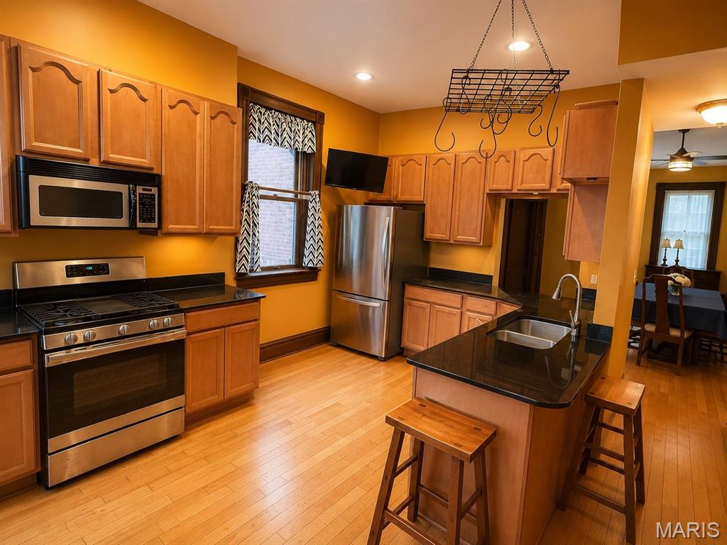Raymond Place Add - Residential
