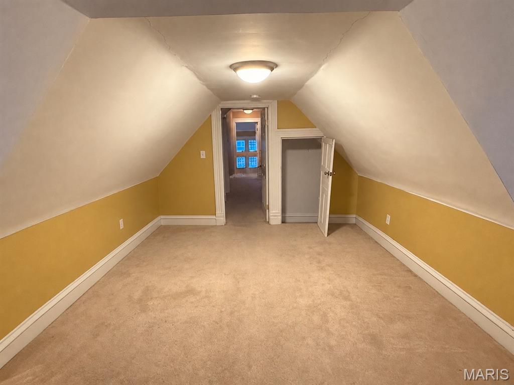 Raymond Place Add - Residential